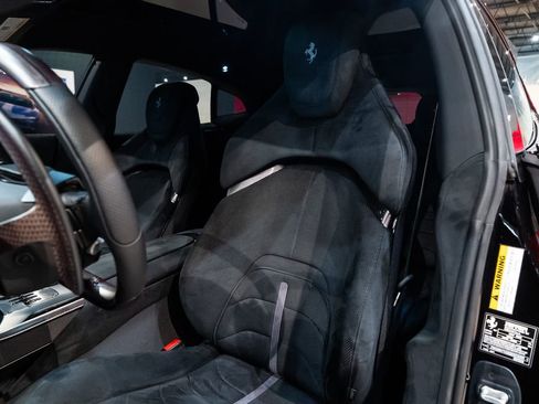 Certified 2025 Ferrari Purosangue AWD/4WD image 4