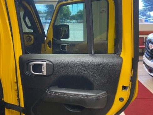 Used 2020 Jeep Wrangler Unlimited Rubicon AWD/4WD image 14