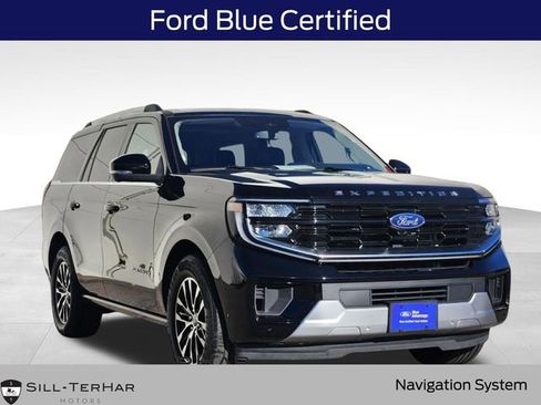 Certified 2025 Ford Expedition Platinum AWD/4WD image 1