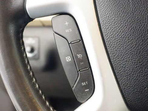 Used 2009 Chevrolet Traverse LTZ image 34