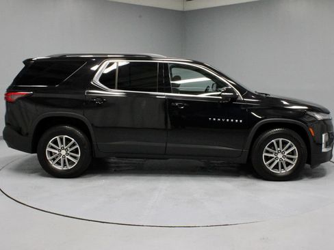 Used 2023 Chevrolet Traverse LT AWD/4WD image 11