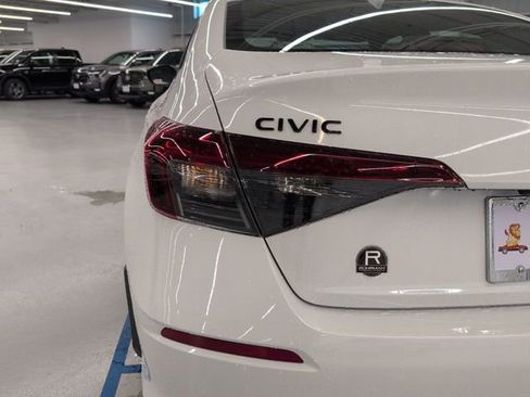 Used 2026 Honda Civic Sport image 32