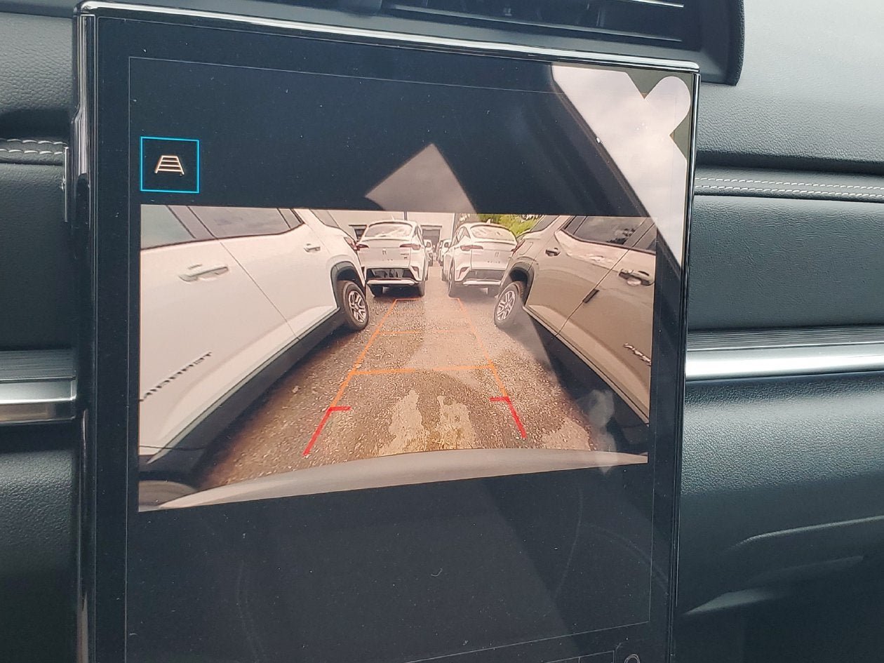 New 2027 GMC Terrain Elevation FWD image 22