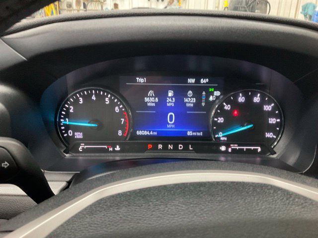 Used 2023 Ford Explorer XLT w/ Equipment Group 202A AWD/4WD image 11
