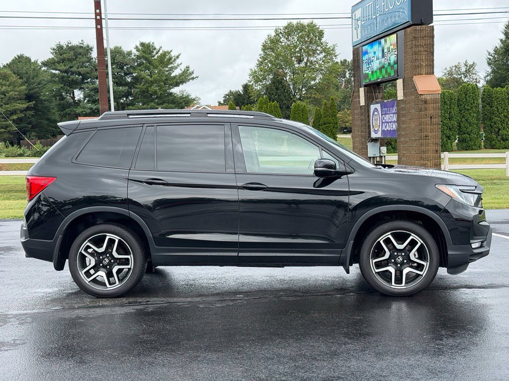 Used 2023 Honda Passport Elite image 5