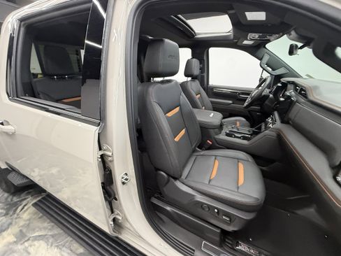 Used 2026 GMC Sierra 2500 AT4 w/ AT4 Premium Plus Package AWD/4WD image 26