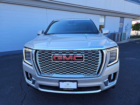 Used 2023 GMC Yukon Denali image 6