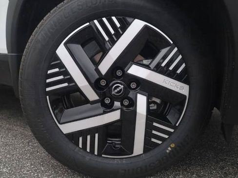 New 2026 Nissan Kicks SV FWD image 2