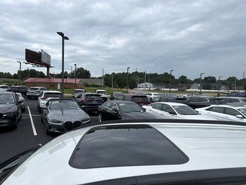 Used 2020 Toyota RAV4 Limited w/ All Weather Liner Package AWD/4WD image 4