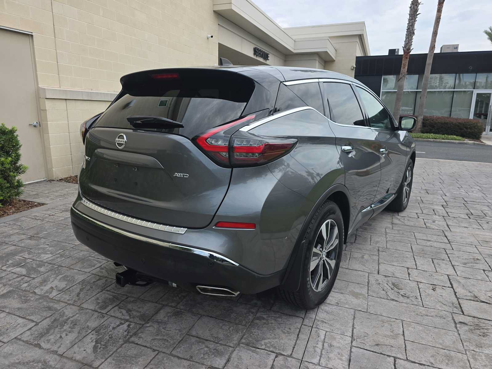 Used 2022 Nissan Murano S AWD/4WD image 3