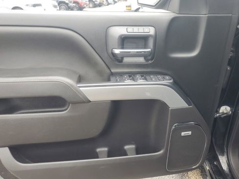 Used 2018 Chevrolet Silverado 1500 LTZ Z71 w/ Redline Edition image 12