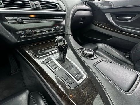 Used 2015 BMW 640i Gran Coupe w/ M Sport Package RWD image 24