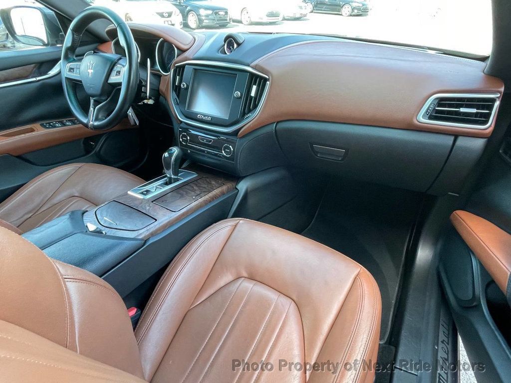 Used 2014 Maserati Ghibli RWD image 19
