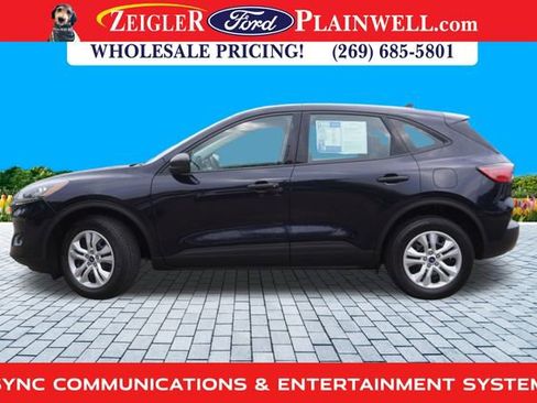 Used 2021 Ford Escape S image 2