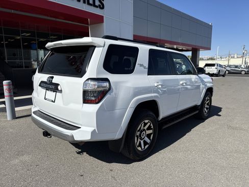 Used 2024 Toyota 4Runner TRD Off-Road image 4