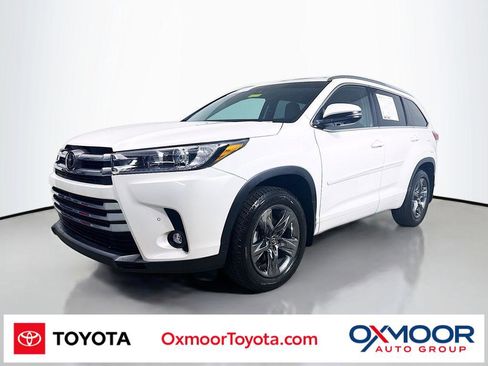 Certified 2019 Toyota Highlander Limited Platinum image 1