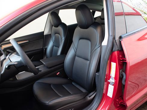 Used 2022 Tesla Model 3 Long Range image 20