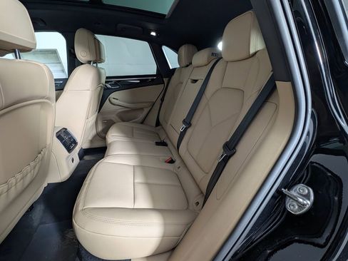 New 2026 Porsche Macan S image 24