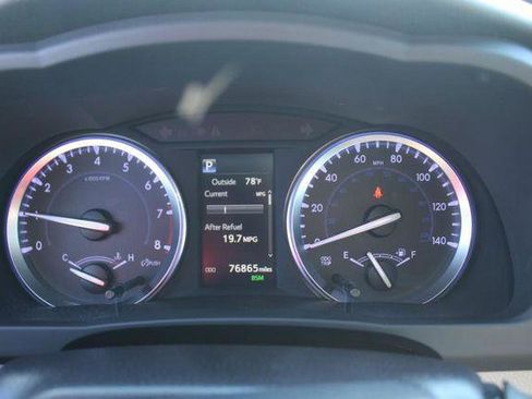 Certified 2018 Toyota Highlander XLE image 18
