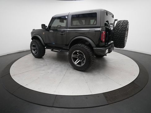 Used 2021 Ford Bronco Badlands image 12