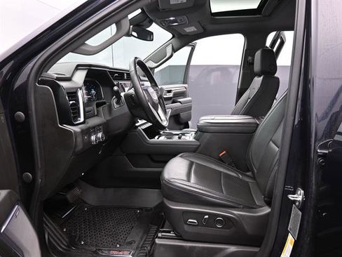 Used 2024 GMC Sierra 2500 Denali w/ Max Trailering Package image 17