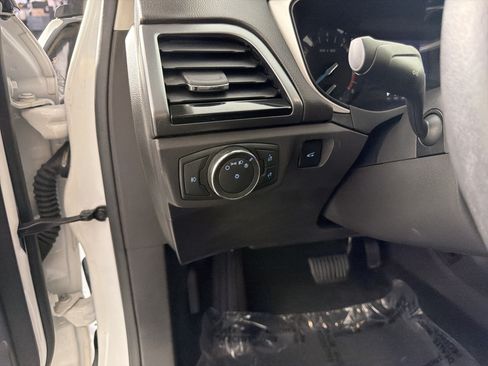 Used 2013 Ford Fusion SE FWD image 15