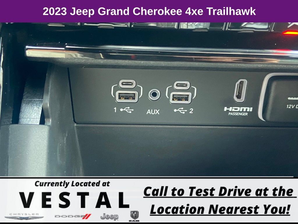 New 2023 Jeep Grand Cherokee Trailhawk AWD/4WD image 35