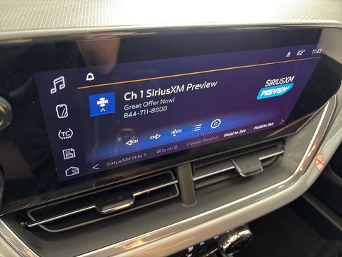 Used 2024 Chevrolet Trax LT FWD image 29