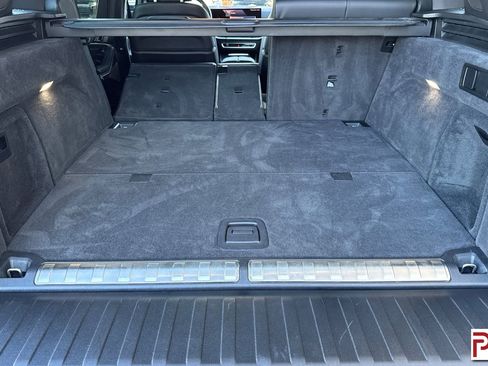 Used 2026 BMW X5 xDrive50e image 19