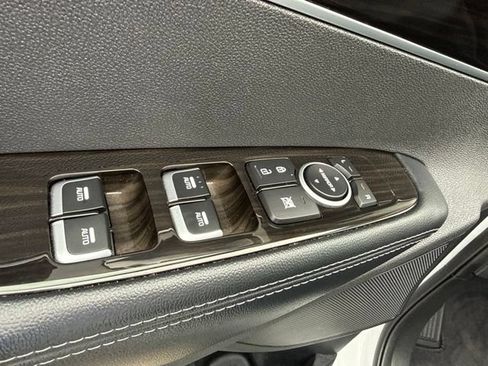 Used 2020 Kia Sorento EX AWD/4WD image 27