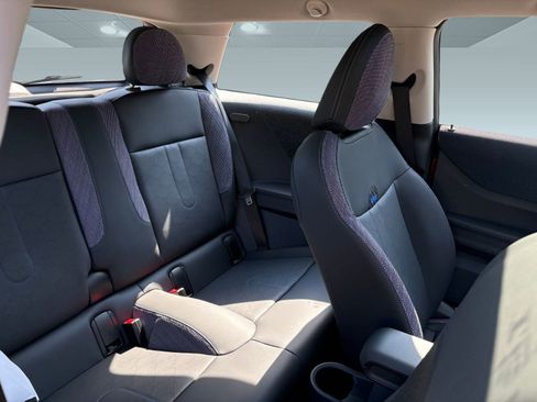 New 2026 MINI Cooper 2-Door Hardtop image 25