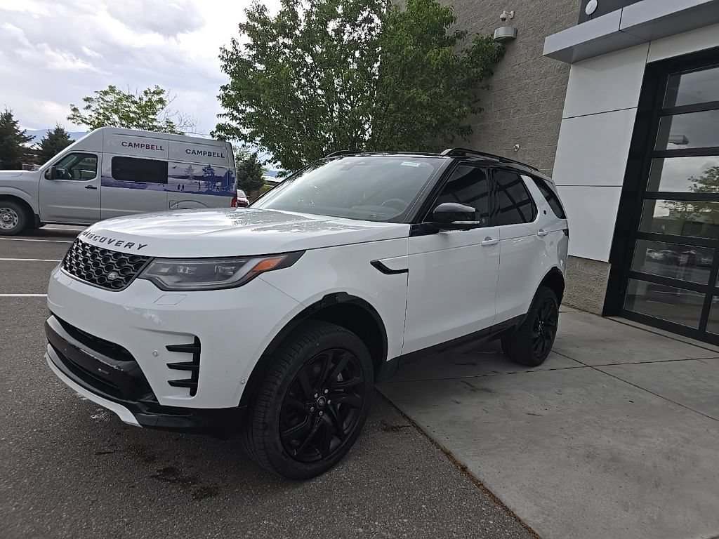 Used 2023 Land Rover Discovery S R-Dynamic AWD/4WD image 4