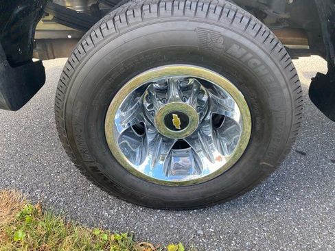 Used 2022 Chevrolet Silverado 3500 LT w/ All Star Edition image 29