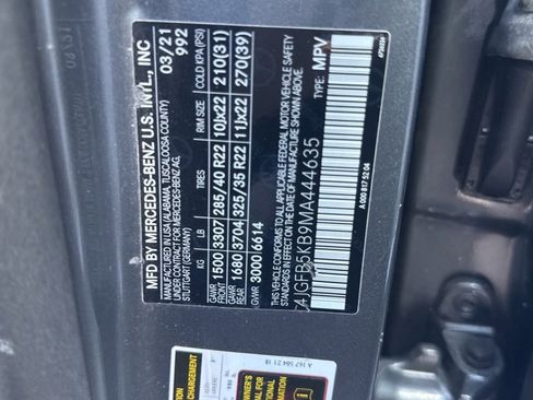 Used 2021 Mercedes-Benz GLE 450 4MATIC image 48