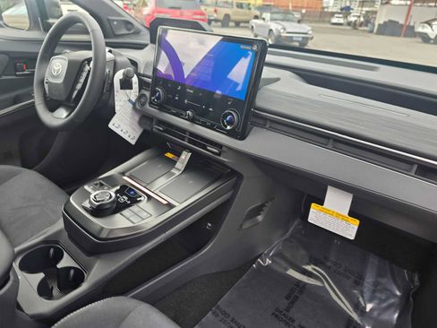 New 2026 Toyota C-HR AWD/4WD image 12