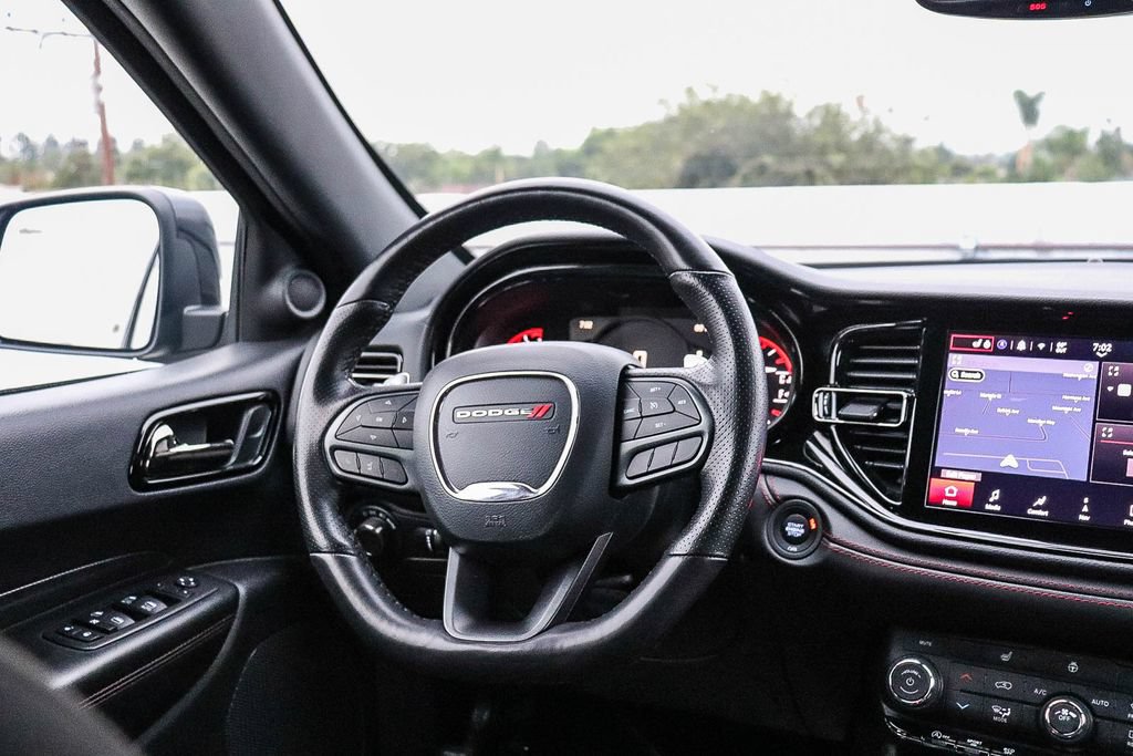 Used 2025 Dodge Durango GT AWD/4WD image 17