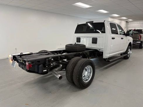 New 2026 RAM 3500 Tradesman image 7