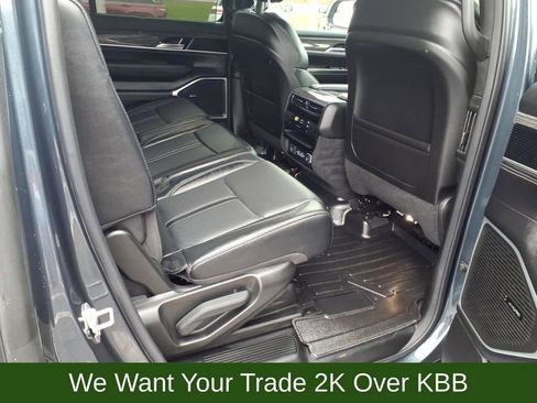 Used 2022 Jeep Wagoneer Series III w/ Convenience Group I image 19