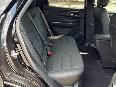 Used 2024 Chevrolet TrailBlazer RS w/ Driver Confidence Package FWD image 16