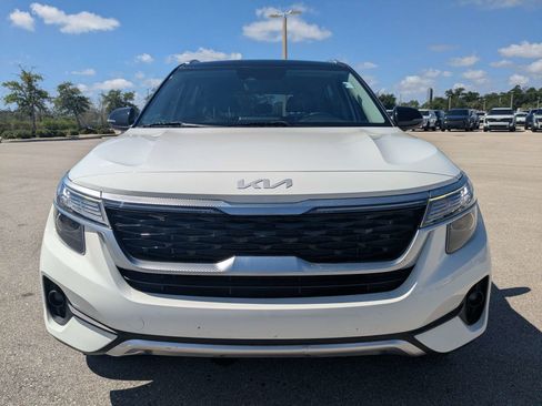 Certified 2023 Kia Seltos S FWD image 3