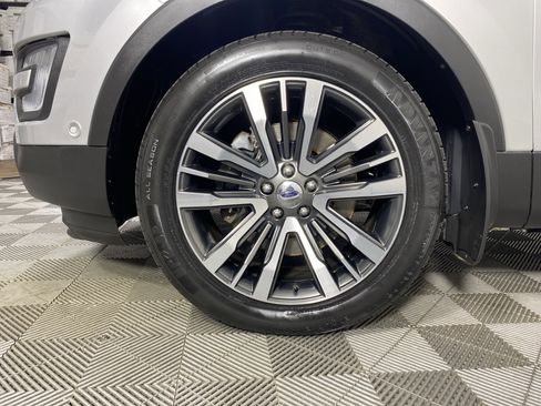 Used 2016 Ford Explorer Platinum image 15