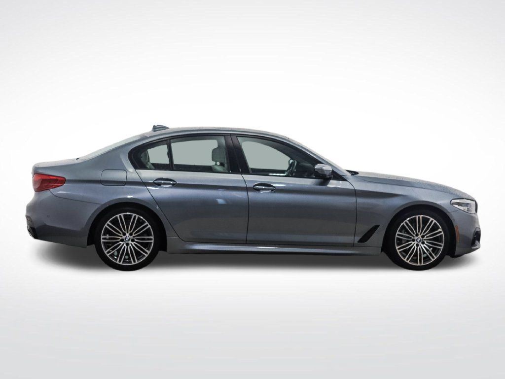 Used 2019 BMW 540i xDrive w/ M Sport Package AWD/4WD image 6