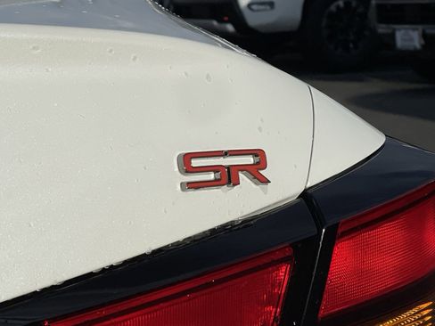 New 2025 Nissan Altima 2.5 SR image 7