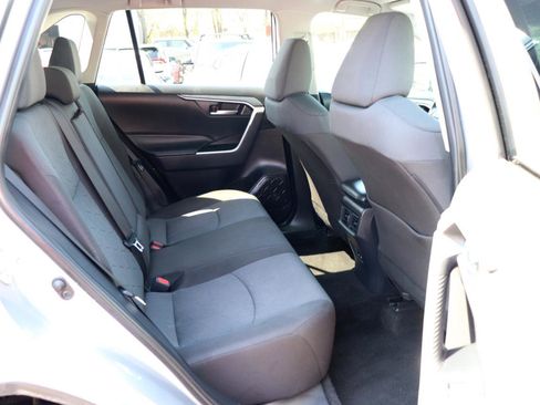 Used 2025 Toyota RAV4 XLE image 13