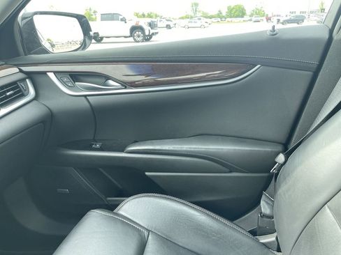 Used 2017 Cadillac XTS Luxury FWD image 16
