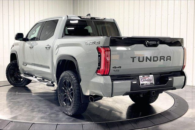 Used 2024 Toyota Tundra Platinum w/ TRD Off-Road Package AWD/4WD image 12