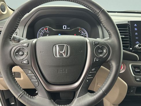 Used 2023 Honda Ridgeline RTL image 16