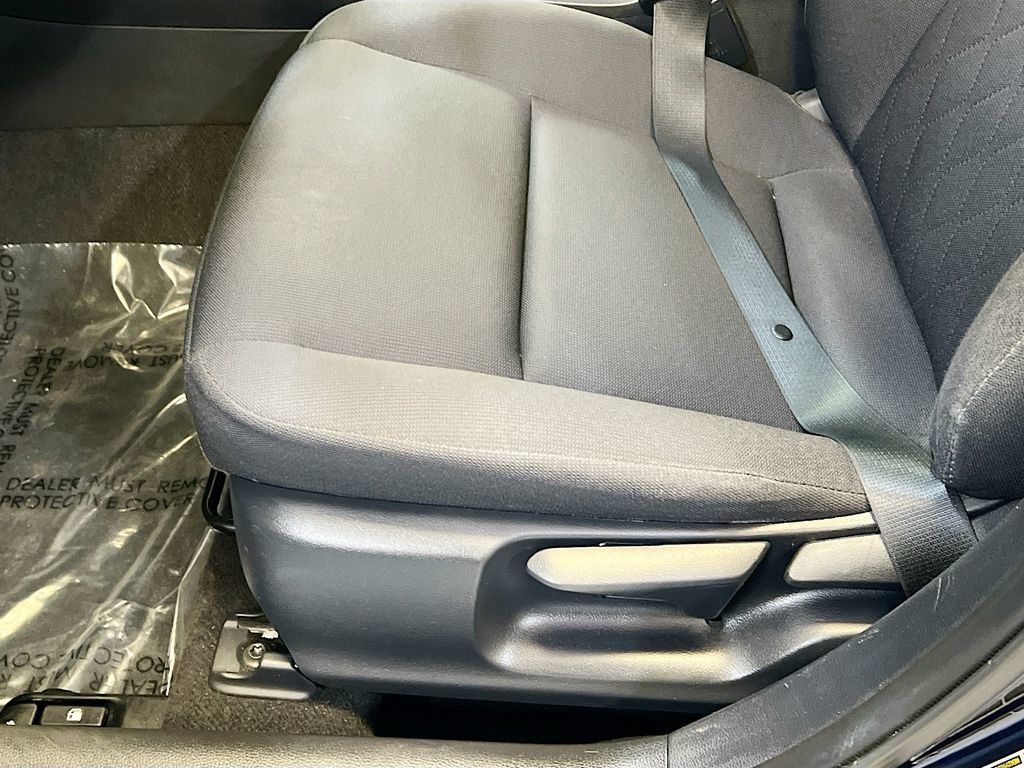 Used 2024 Toyota Corolla LE FWD image 18
