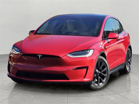 Used 2023 Tesla Model X image 71