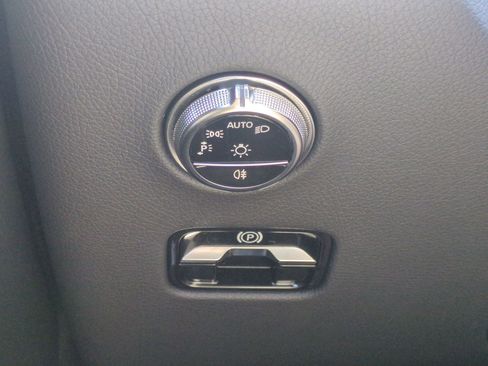 Certified 2026 Mercedes-Benz GLC 300 4MATIC image 16